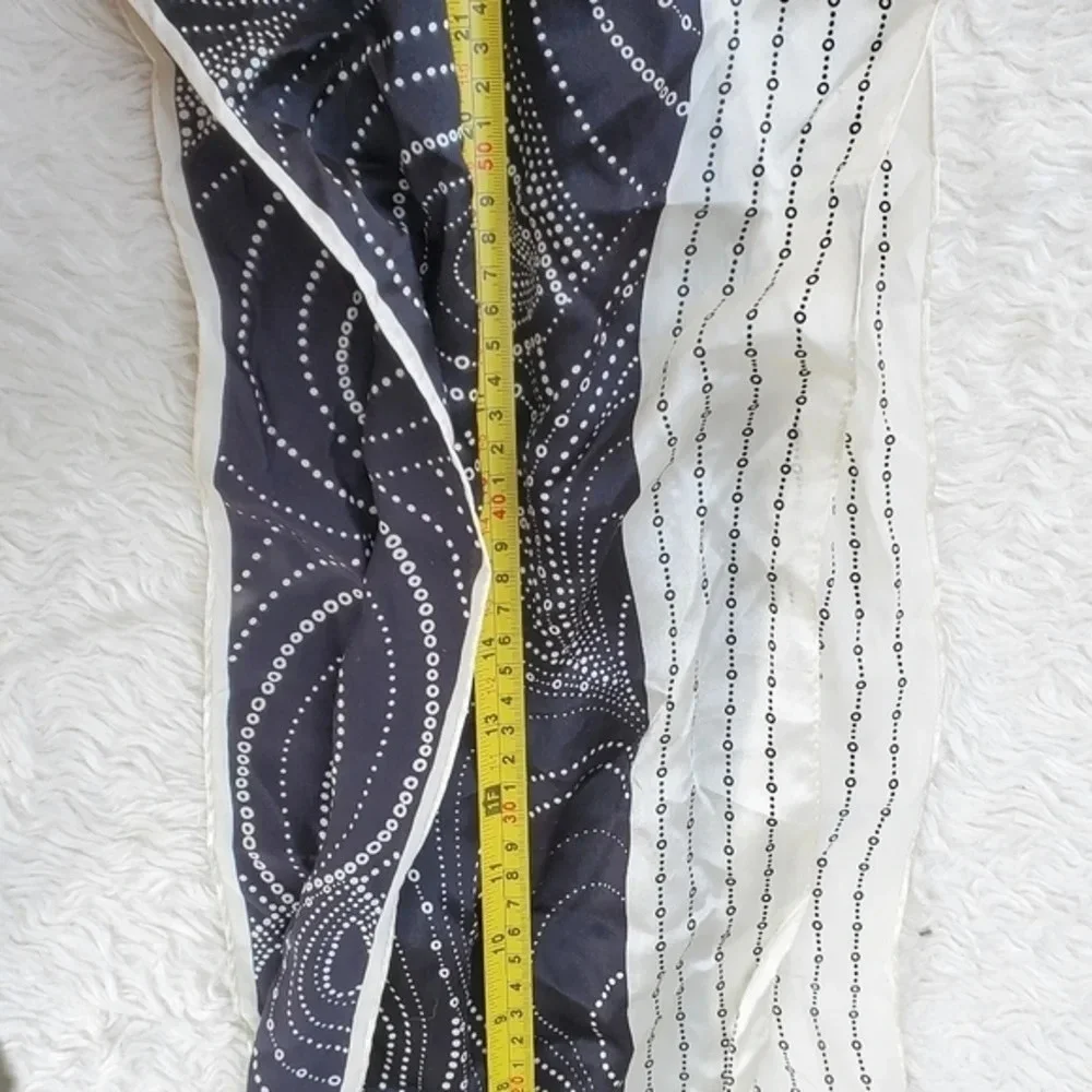 Vintage‎ Anne Klein opera. Silk scarf